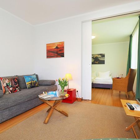 Kaiservillen Heringsdorf - Ferienwohnung Mit 1 Schlafzimmer Und Balkon D132 Ngoại thất bức ảnh